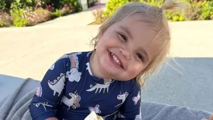 Ritka és halálos betegséggel küzd a kétéves Leni