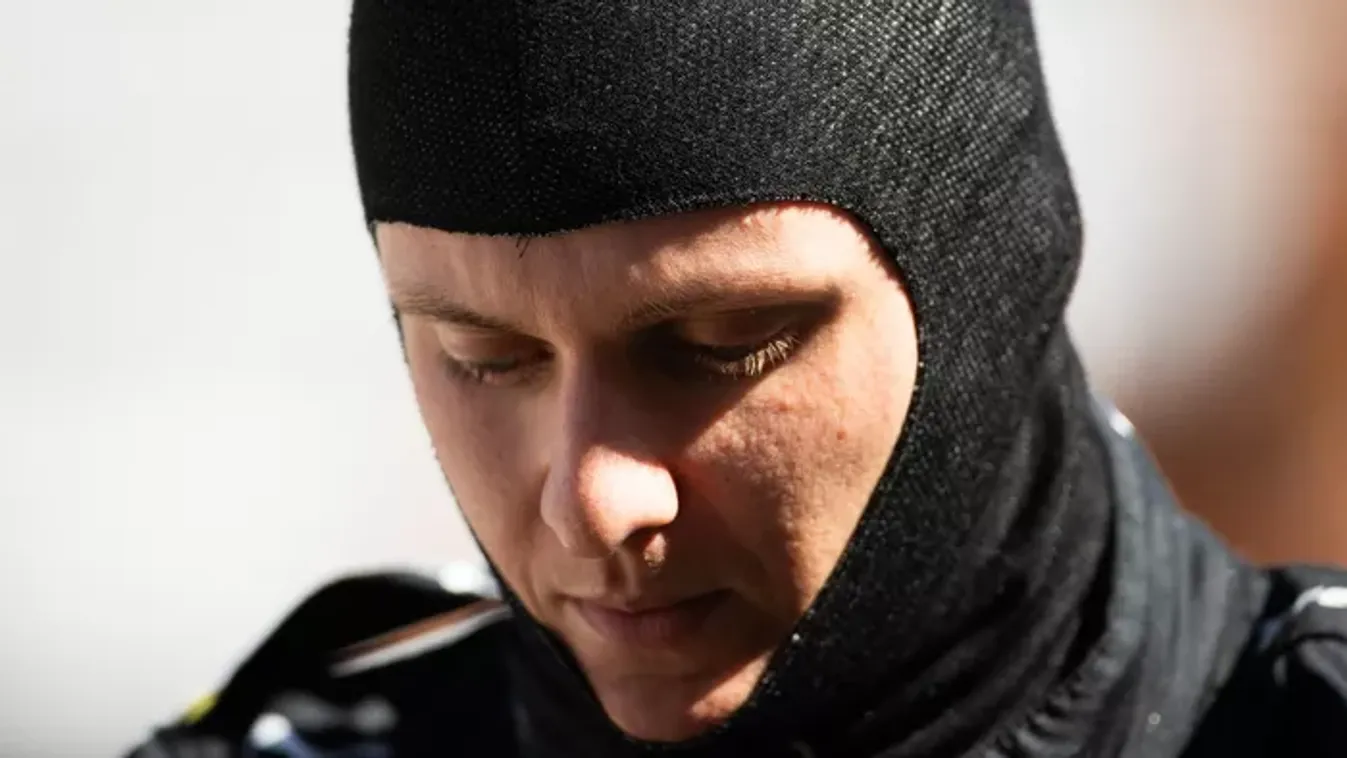 Csapás, csapás hátán, apjáról mesélt Mick Schumacher