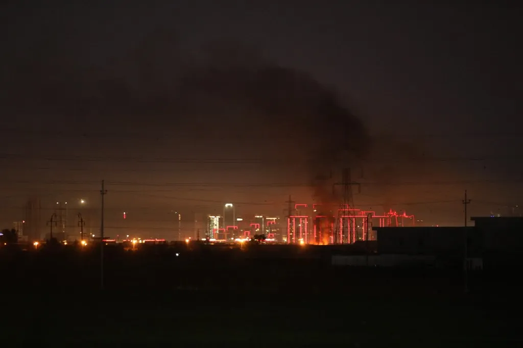 Fires break out at Erbil Airport amid air defense activity