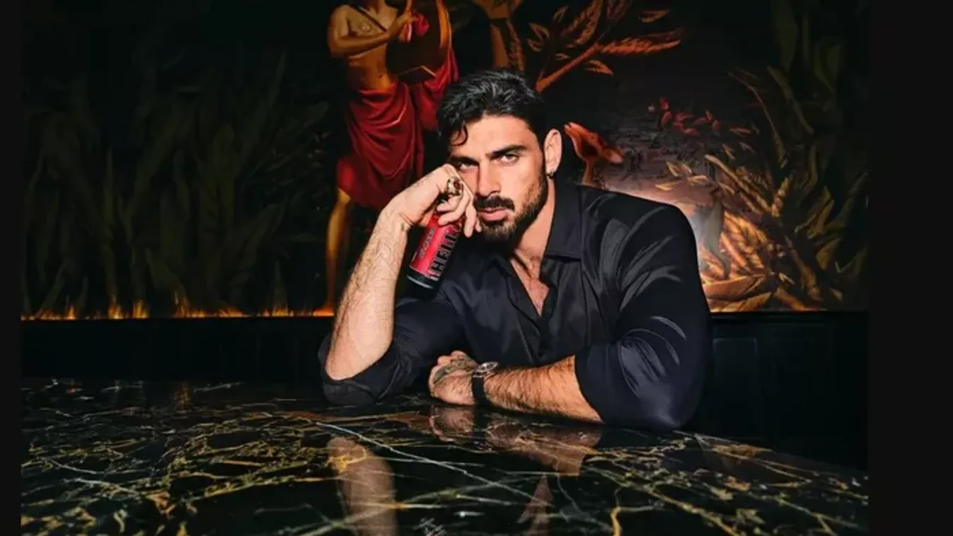 Michele Morrone közreműködésével készült a HELL jubileumi doboza