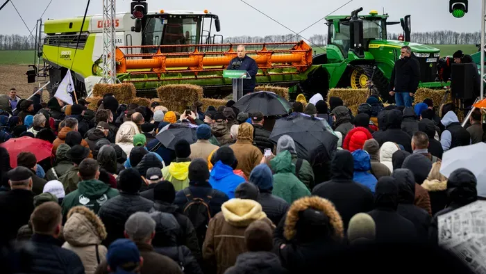 Orbán Viktor: Viktor vagyok, veletek együtt győzni indulok!