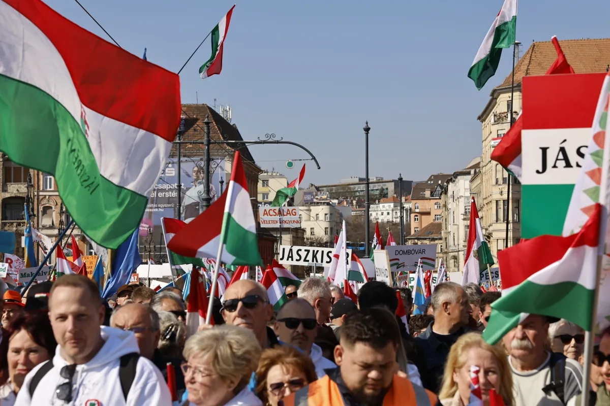 Rengetegen várják, hogy elinduljon a Békemenet