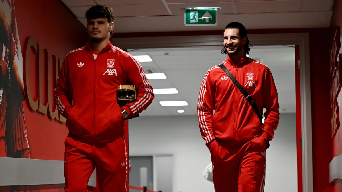 Szoboszlai Dominik és Kerkez Milos is elhagyta Liverpoolt a válogatott szünet miatt