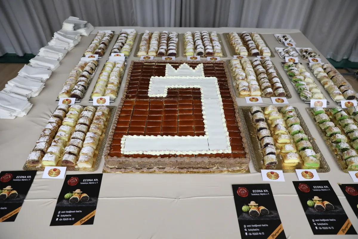 híres Jimmy Gála.
2026.03.28