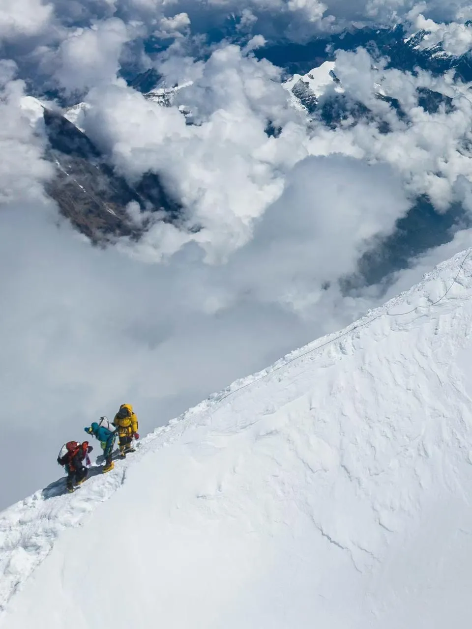 Xénia tisztában van vele, hogy az életét kockáztatja a hegyek mászásakor