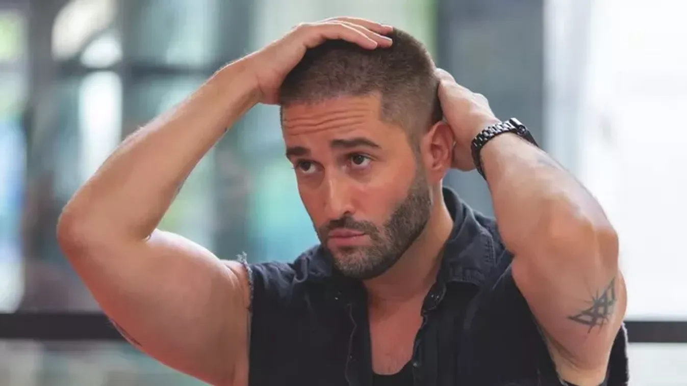 „Most rajta a sor, jönnek a boldog pillanatok egymás után" – Király Viktor nővére eljegyzéséről vallott