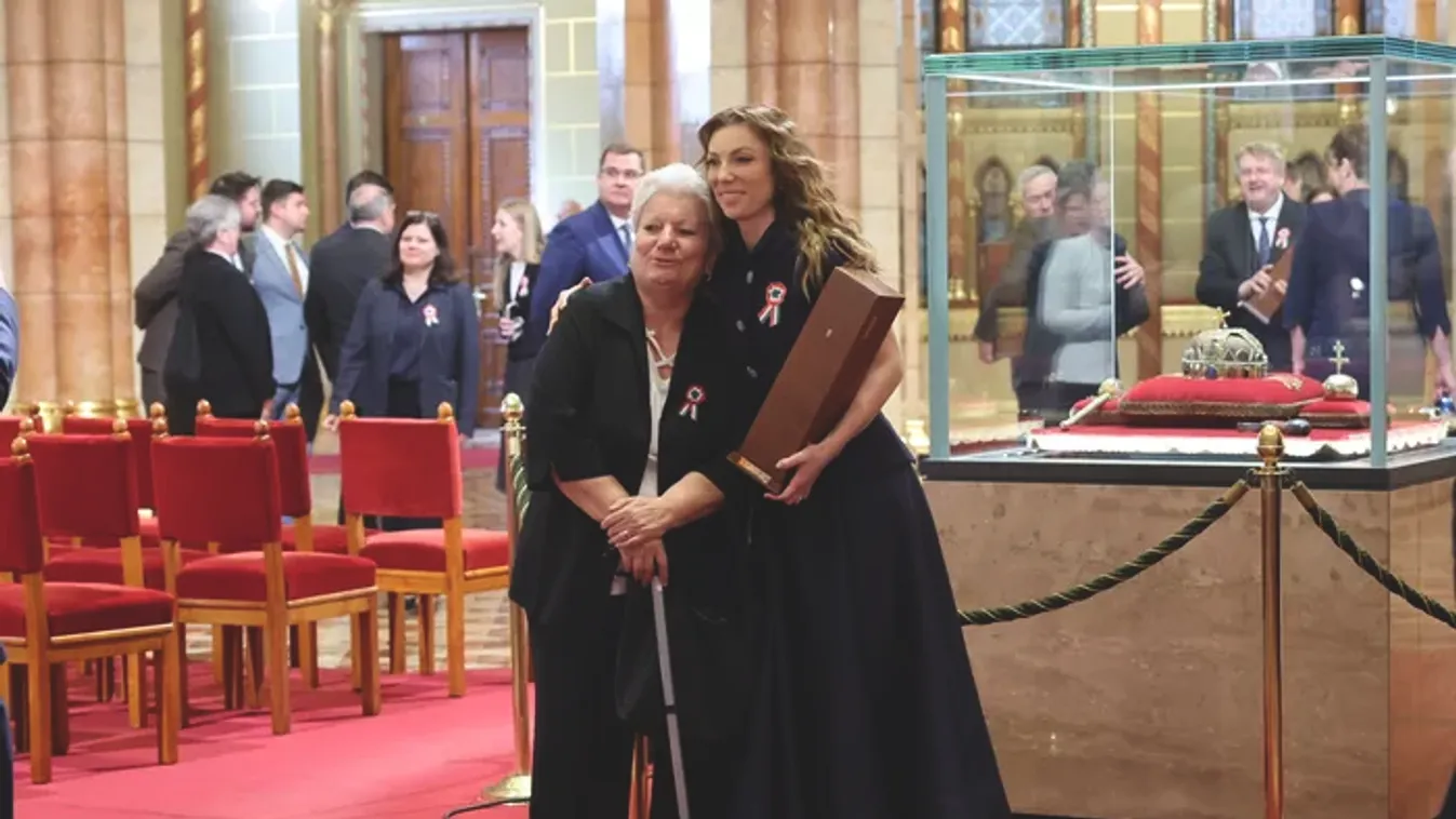 Rúzsa Magdit rég nem látott édesanyja is elkísérte a Kossuth-díj átadójára