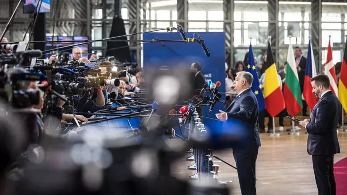 Kiszivárgott egy videó Orbán Viktor brüsszeli útjáról