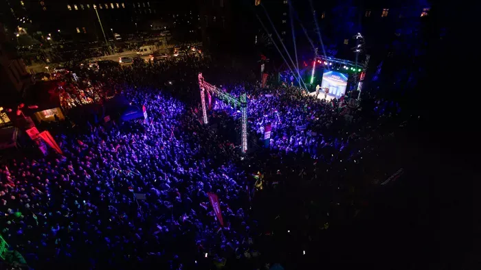 Kövesd velünk élőben a dunaújvárosi országjárást!