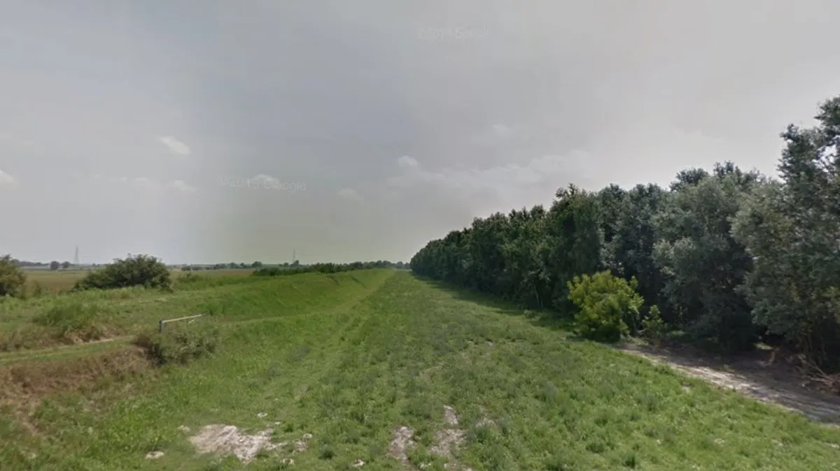 Valle del Mezzano, Fehér Norbert