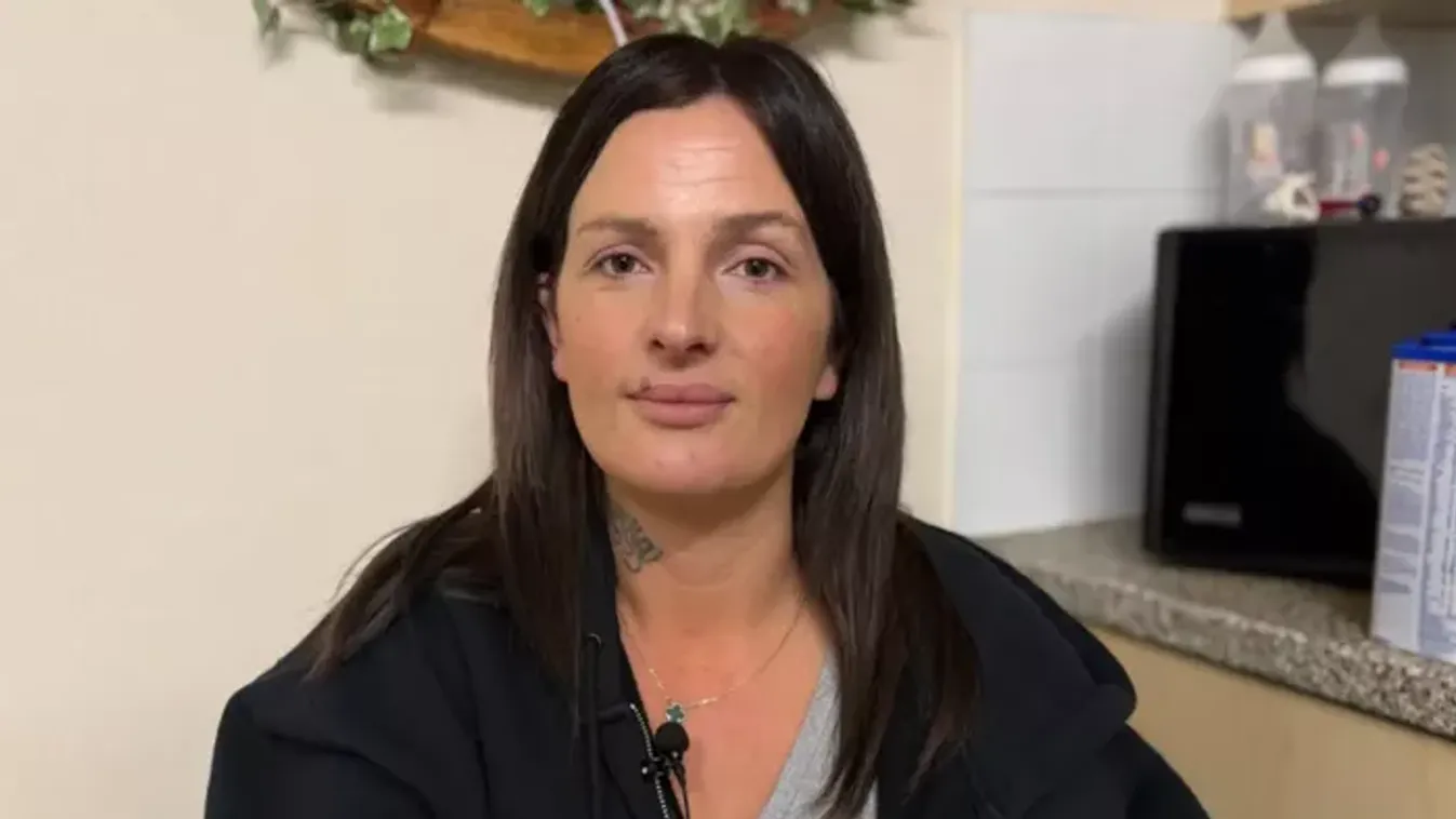 Csak kidobta a gyermeke játékait a szemetesbe – többmilliós bírságot kapott az édesanya