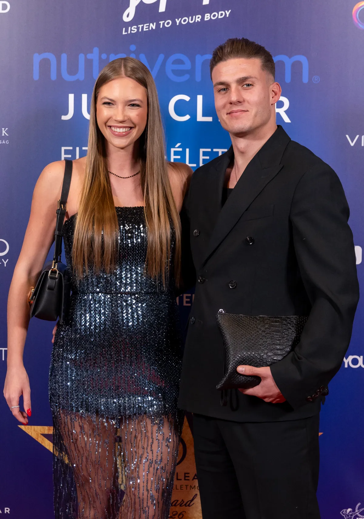 Balogh Eleni és vőlegénye esküvőre készül.