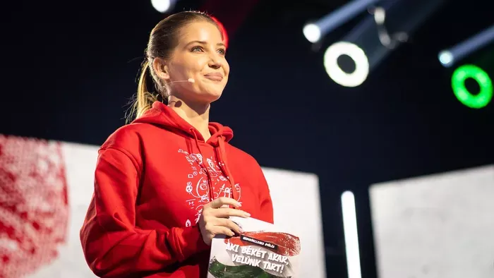 Szabó Zsófi nem kertelt Zelenszkijről: Ha Orbán Viktort fenyegeti, akkor a magyar nemzetet fenyegeti