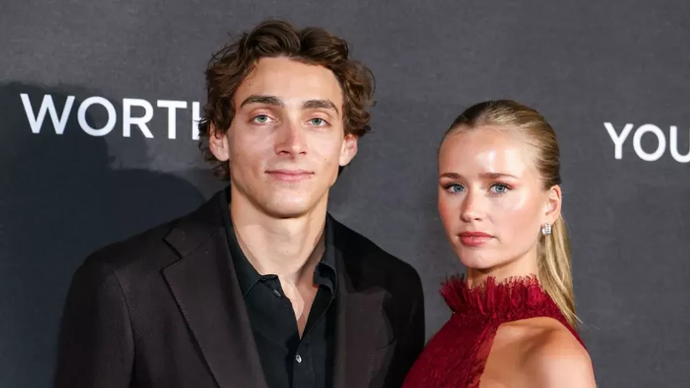 Bikiniben fotózták a meseszép modellt, akit titokban feleségül vett a sztársportoló