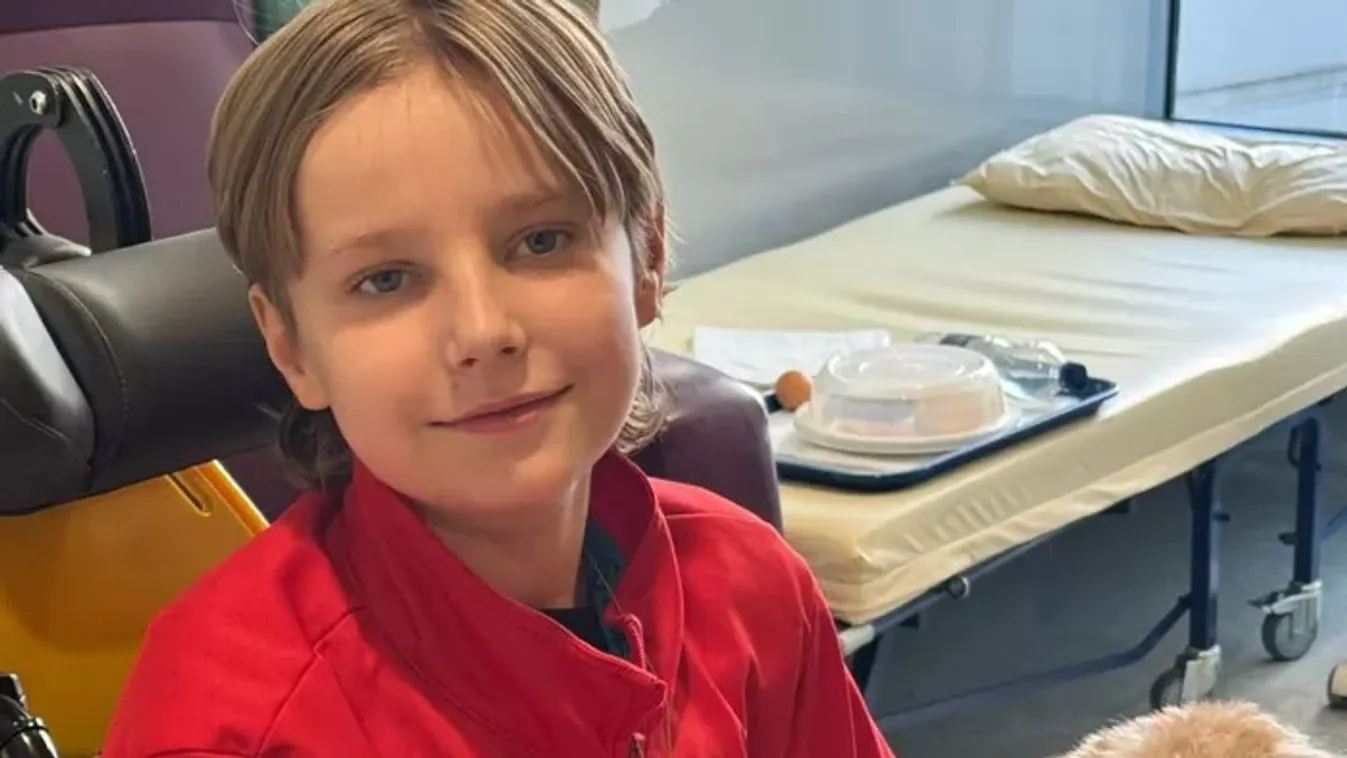 "Apa látta a félelmet a szememben" – 13 embert érint a 12 éves kisfiú betegsége