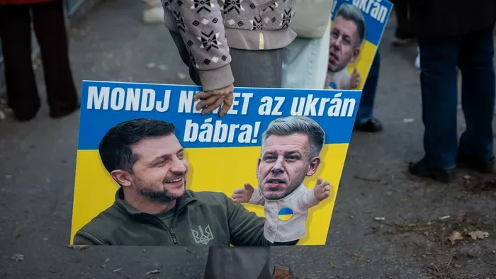 Tüntettek az ukrán fenyegetések ellen Budapesten