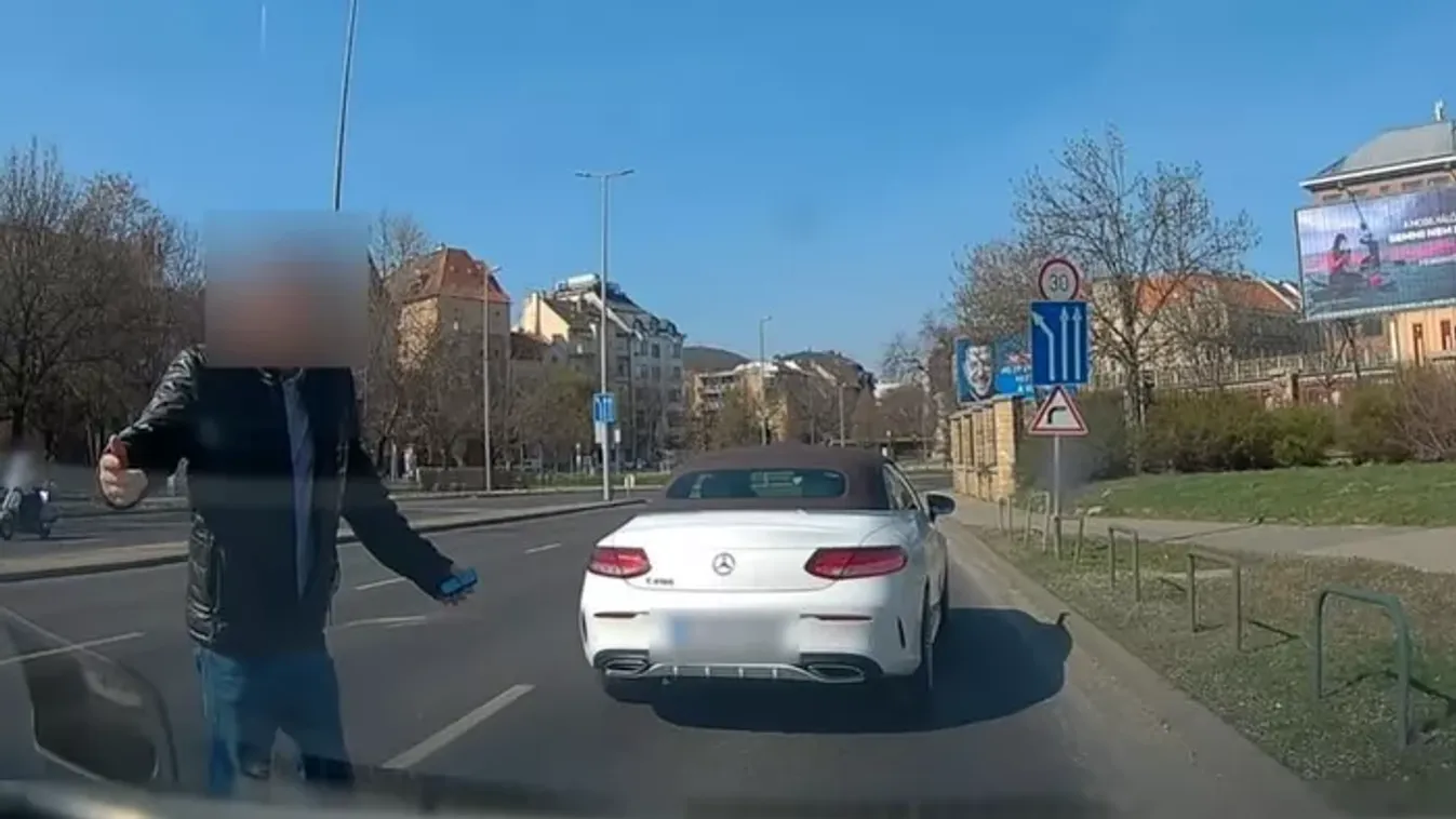 „Leköpte az autómat!” – Őrjöngő Mercis támadt rá a budapesti anyukára a nyílt utcán