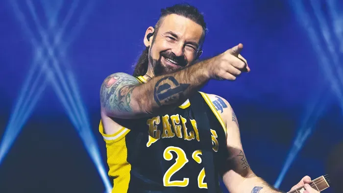 Énekes lett a Tankcsapda gitárosa! Megvan Sidi új zenekara