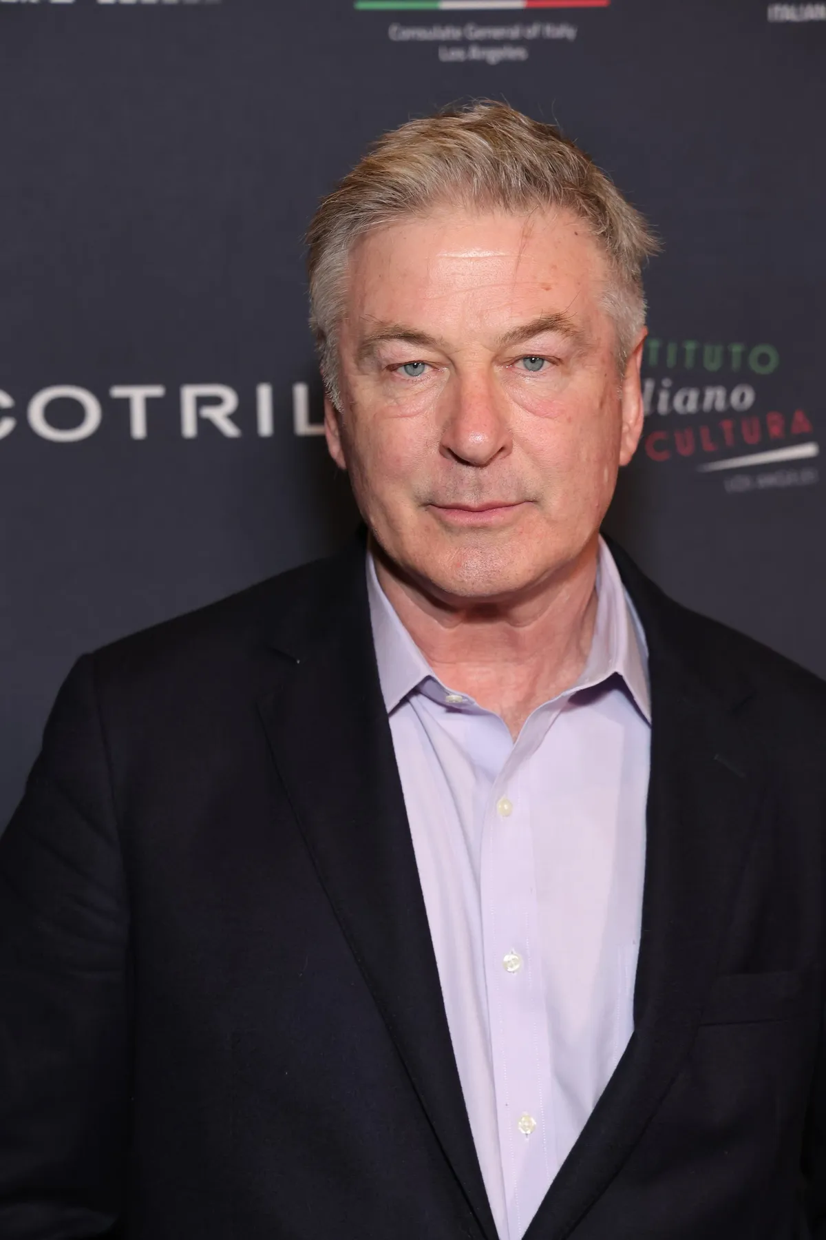Alec Baldwin fiát súlyos baleset érte a családi nyaraláson, kórházba kellett szállítani