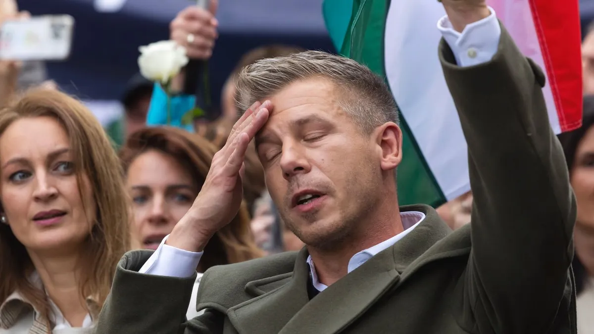 20251023_Magyar_Péter Nem zeti menet_MK_MW_bulvar_018