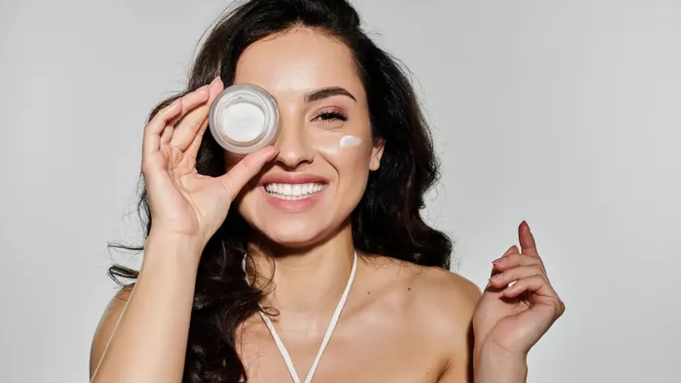 Tavaszi megújulás – 3+1 trükk, amivel üdébbé teheted az arcod, és búcsút inthetsz a nyúzott téli megjelenésnek