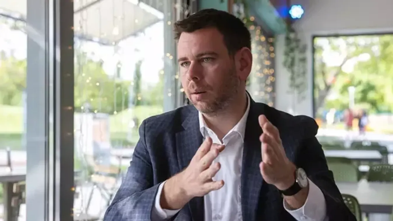 Magyar Péter az új miniszteréről, Vitézy Dávidról: Nincs vezetői kvalitása és a Fideszhez tartozik