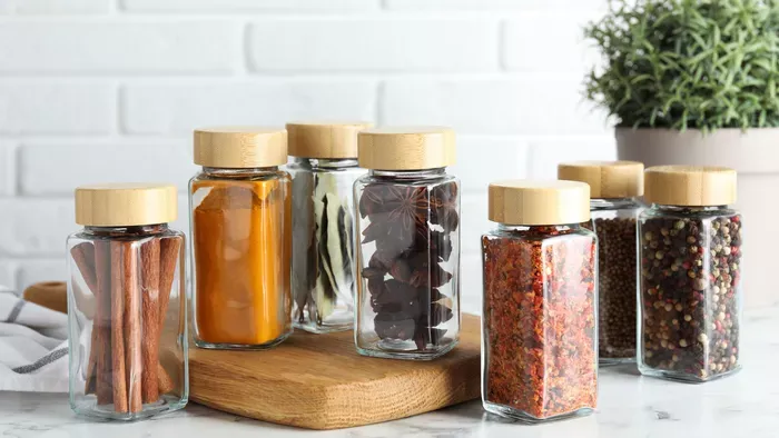 A lejárt fűszerek felhasználása a háztartásban