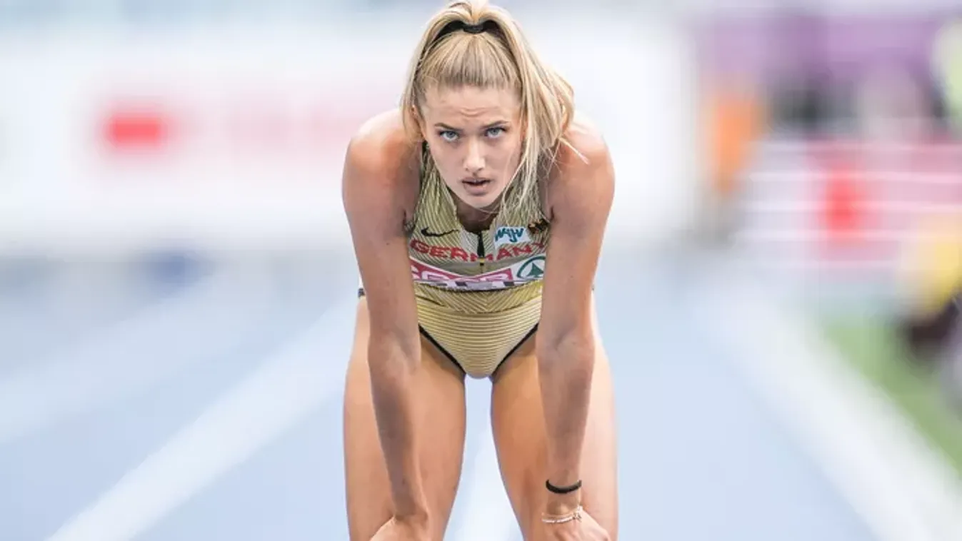 Alica Schmidt olyan szexi fotót mutatott, amit sohasem kéne látnod