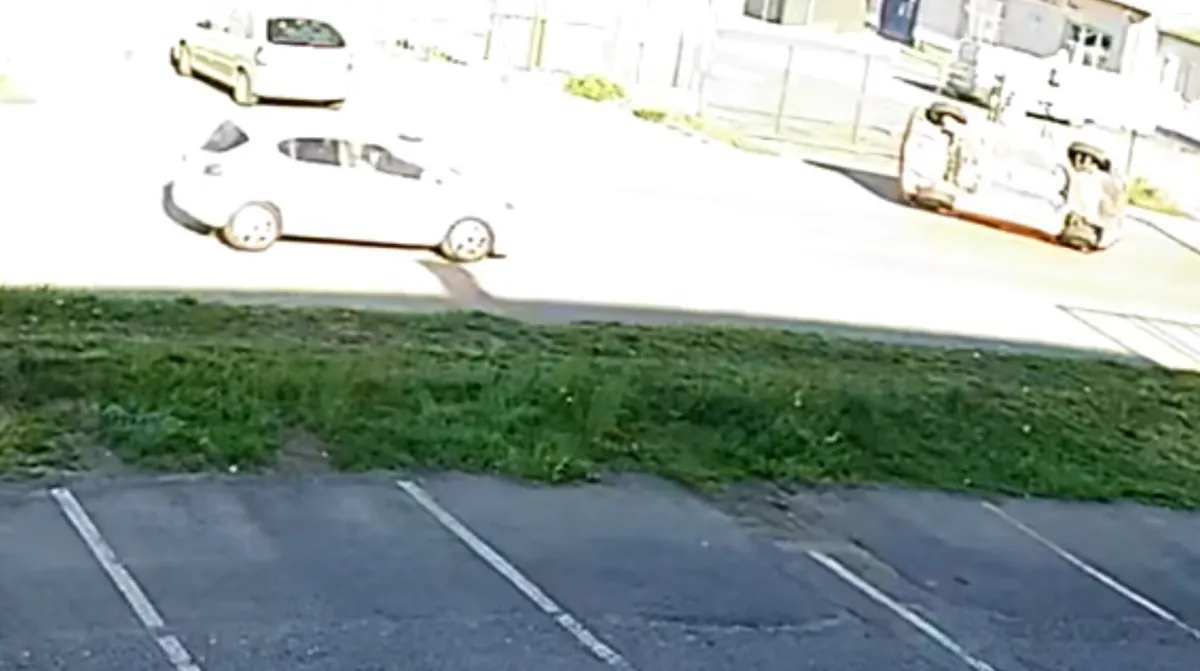 Figyelmetlenség okozta a szombathelyi autóbalesetet