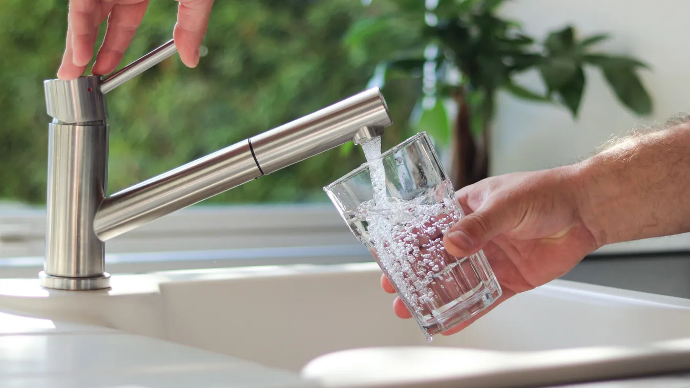 Megbetegíthet a csapvíz – így válhatnak veszélyessé az egyébként ártalmatlan mikróbák