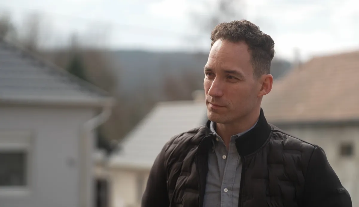 A mi történetünkben Szilva Istvánt, Sajóbábony polgármesterét is megismerhetjük.