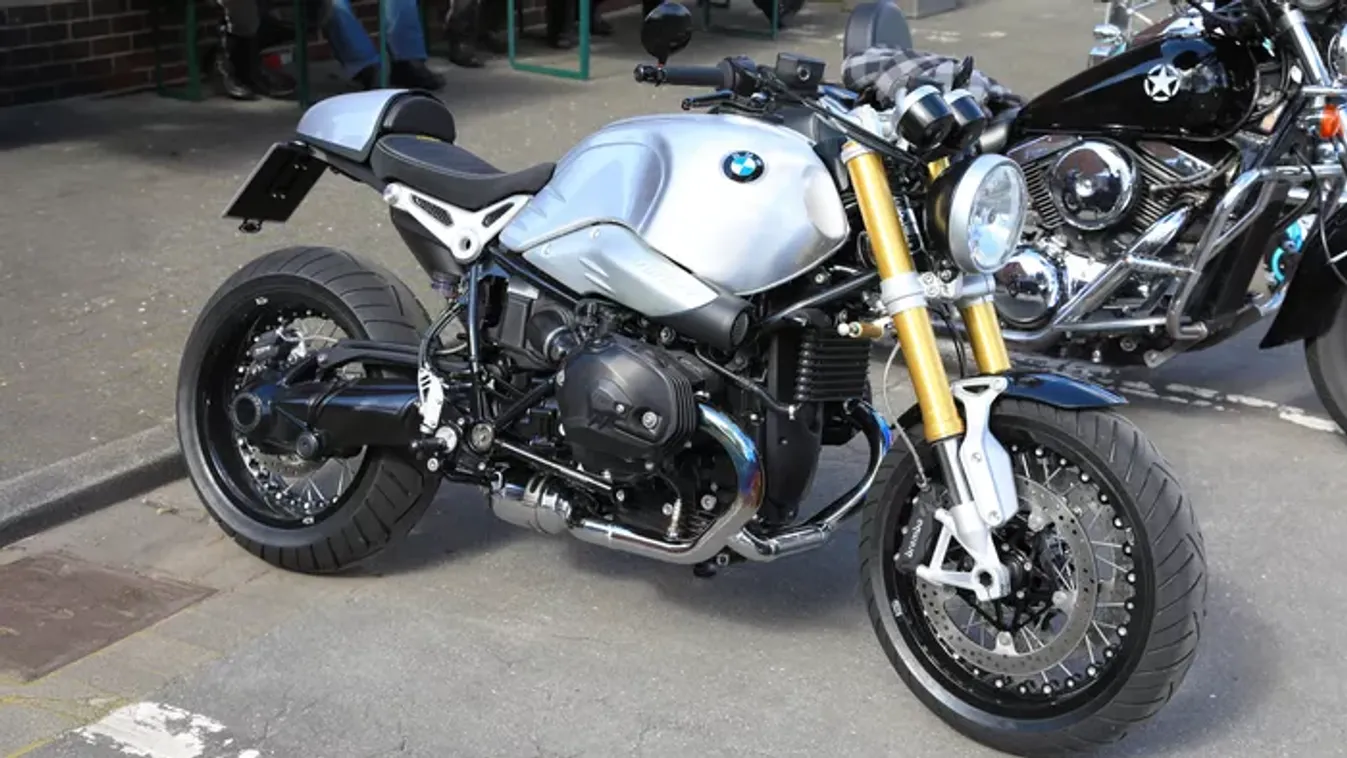 Mutatjuk, milyen motorral száguld Tom Cruise Magyarországon