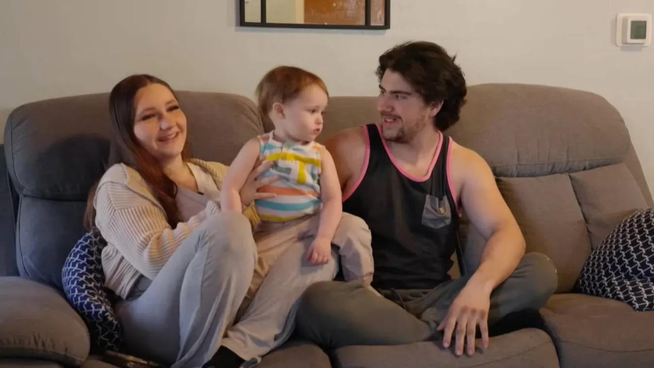 Lia, Anthony és Leland, Truly, YouTube