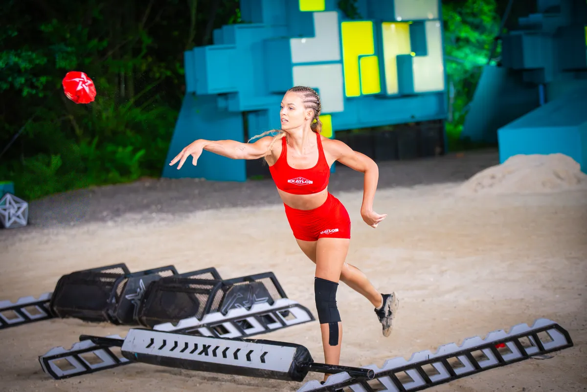 Karvalics Eszter sérült térddel állt rajthoz a párbajban.