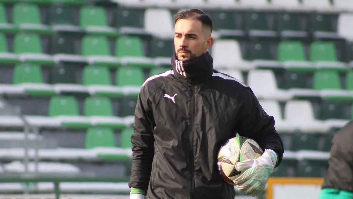 Jobban van Szabados István, az NB II-es FC Ajka kapusa