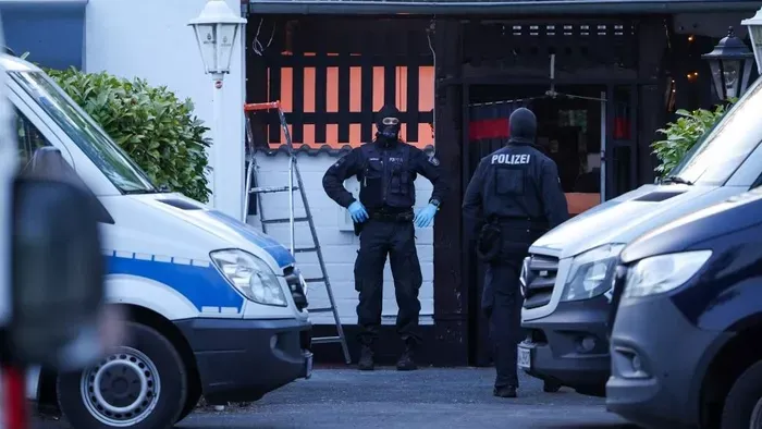 1200 rendőr csapott le a hírhedt motoros bandára