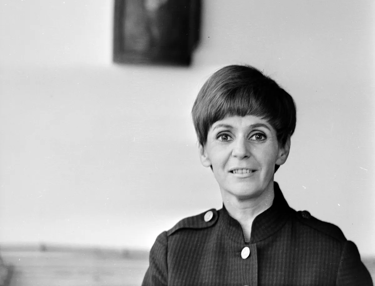 Psota Irén fiatalon