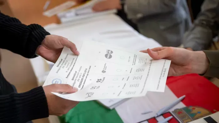 Tiszás választási csalás? Leleplező felvétel készült egy szavazókörnél