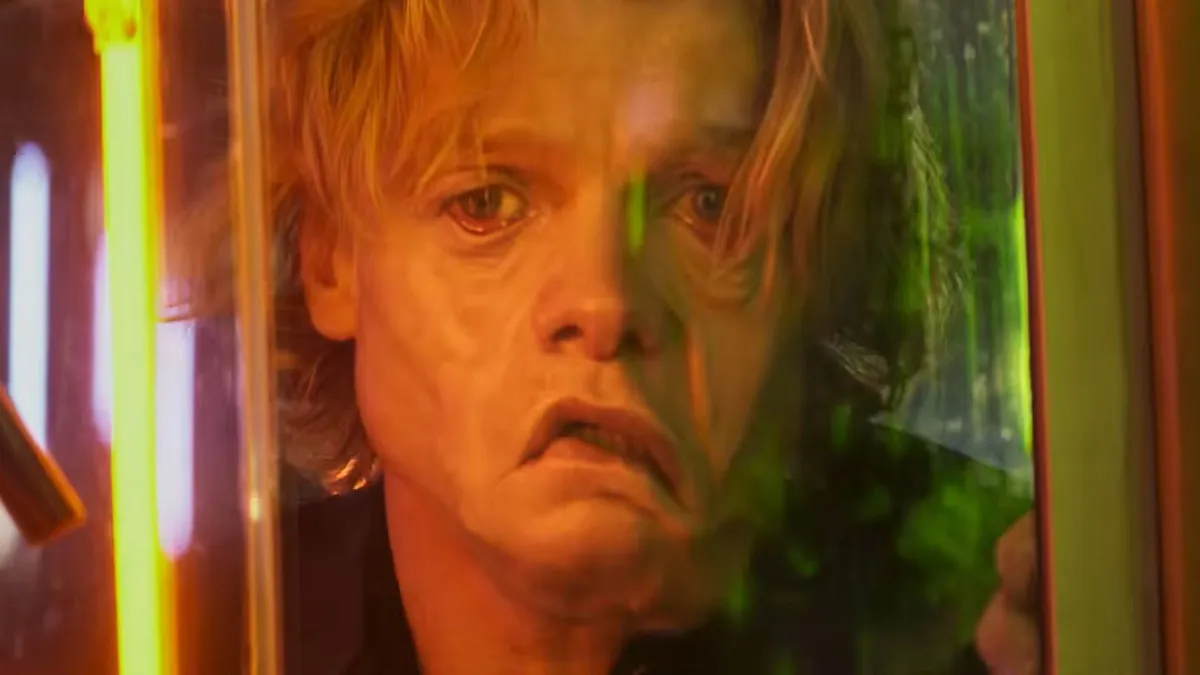 Kegyetlenre sikerült az Agyagpofa előzetese: itt az első képregényfilmes testhorror!