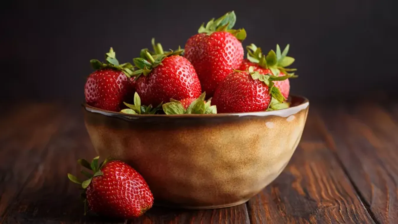 Tényleg ez a fiatalság titka? Nem csak a szívnek tesz jót az eper