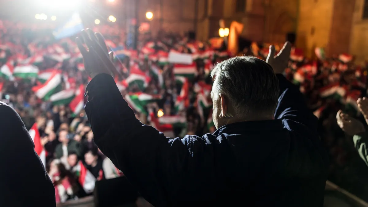 Orbán Viktor: rendíthetetlenül hiszünk a szeretet és összefogás erejében