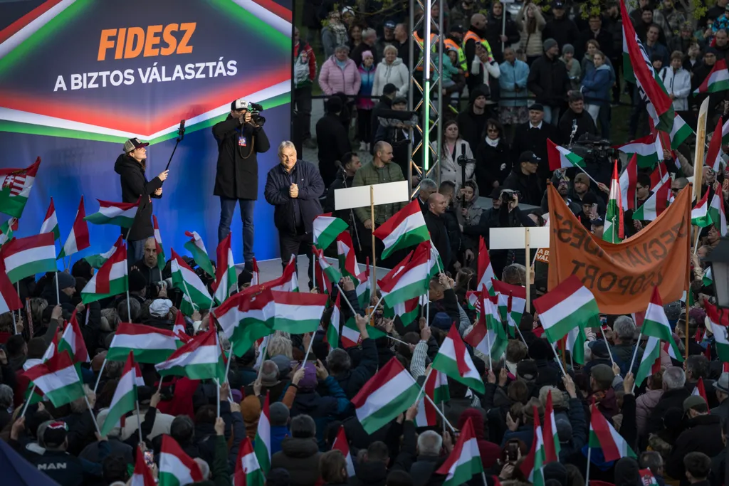 Orbán Viktor országjárás Szentes 2026_04_01