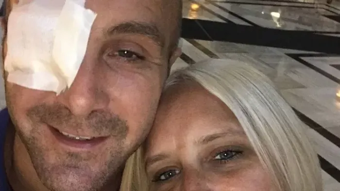 Elég volt egy rossz mozdulat, elvesztette látását az édesapa