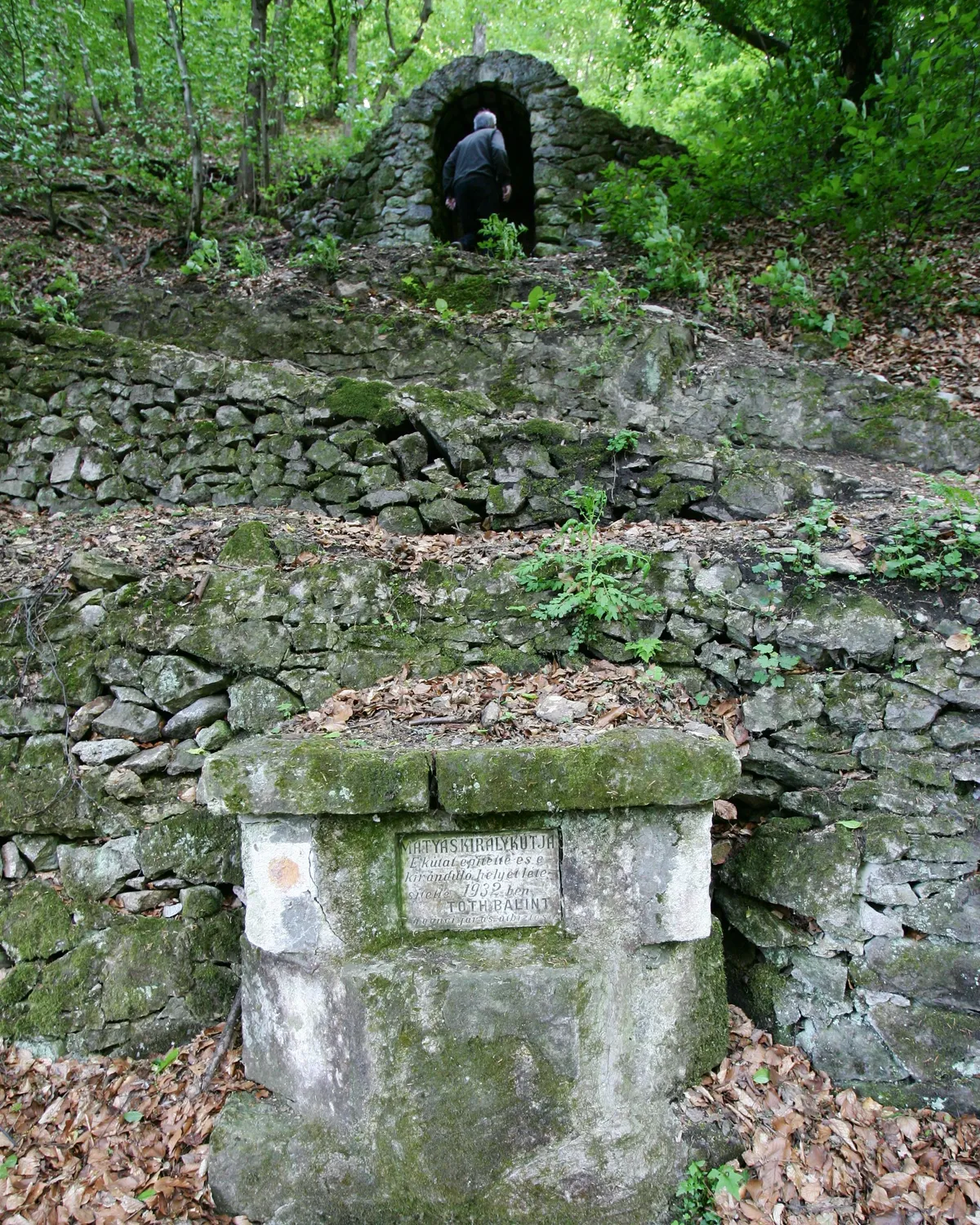 Mátyás király kútja Telkibánya közelében.