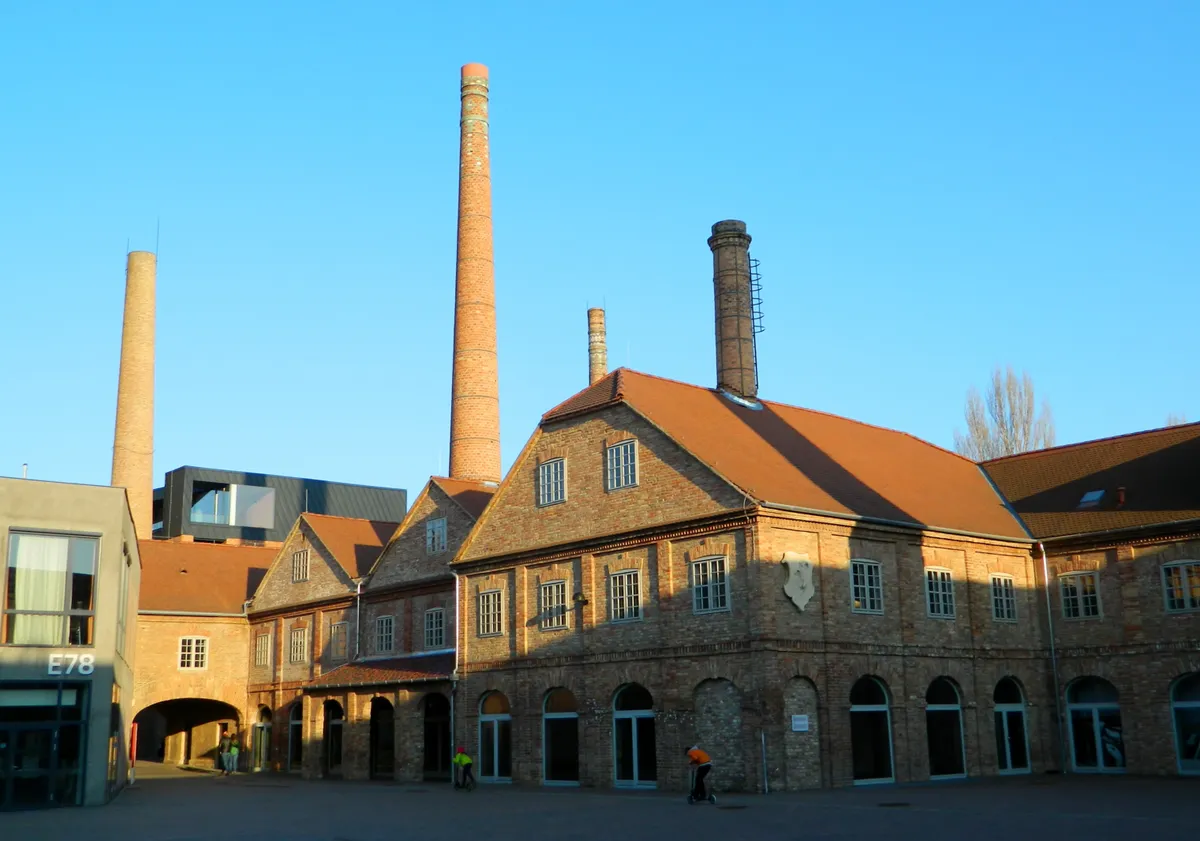 Az egykori Zsolnay-gyár napjainkban, mint Zsolnay-negyed.