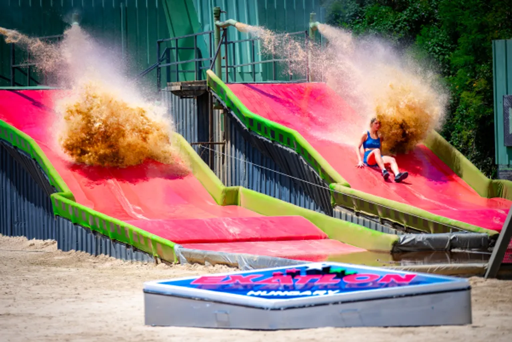 Egyik csapatnak sem volt egyszerű dolga a saras pályán