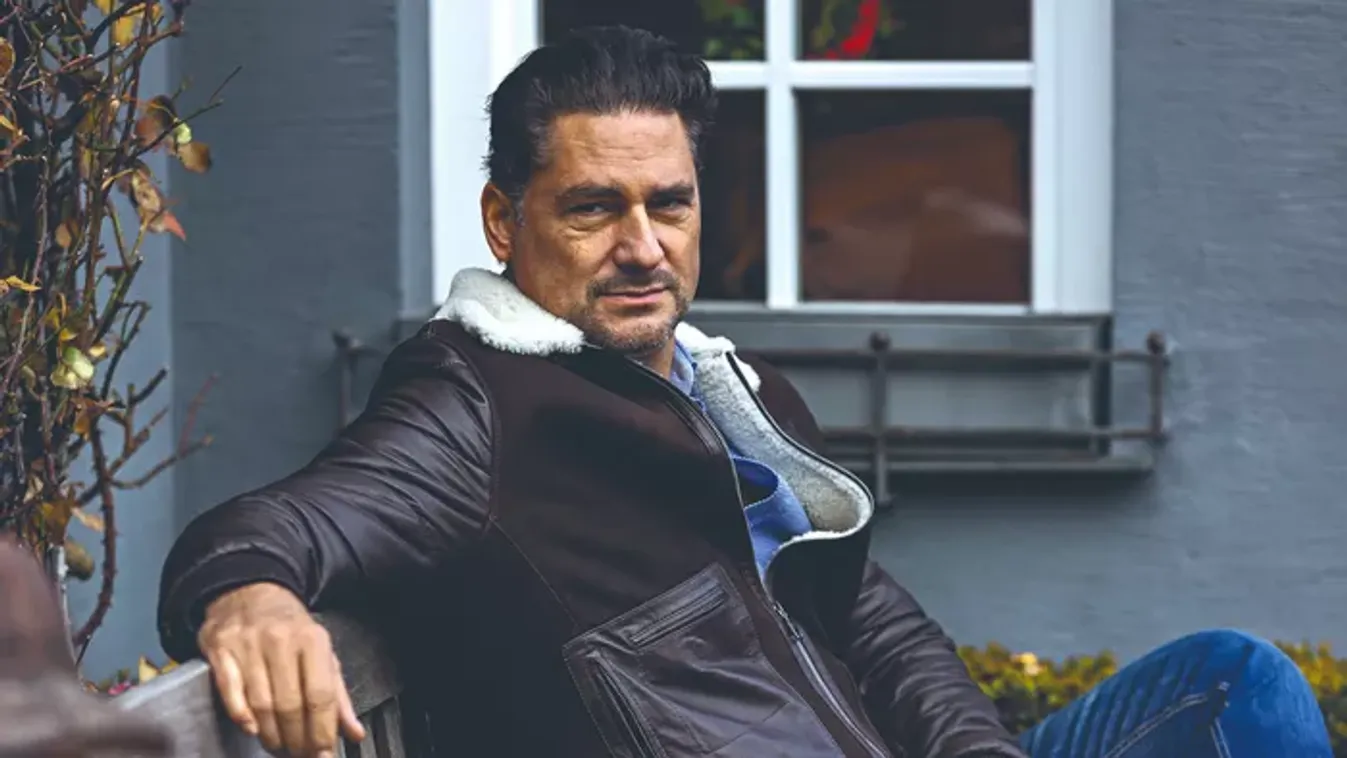 „Nem ülünk le éhezők közé vastag steakkel” – Árpa Attila búcsút intett a hivalkodásnak