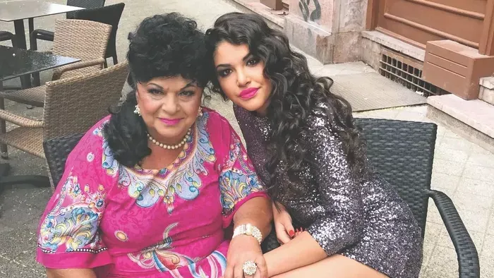 Megható pillanat! Bangó Margitnak megszületett ükunokája