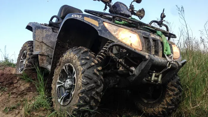 Borzasztó: 13 éves fiú halt meg quadozás közben