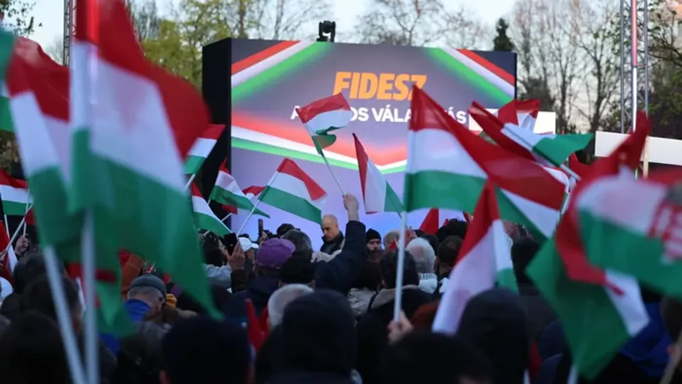 Orbán Viktor: Arról kell döntenünk, hogy a magyarok pénzét elküldjük Donyeckbe az ukránoknak, vagy itthon tarjuk, a magyar családoknak